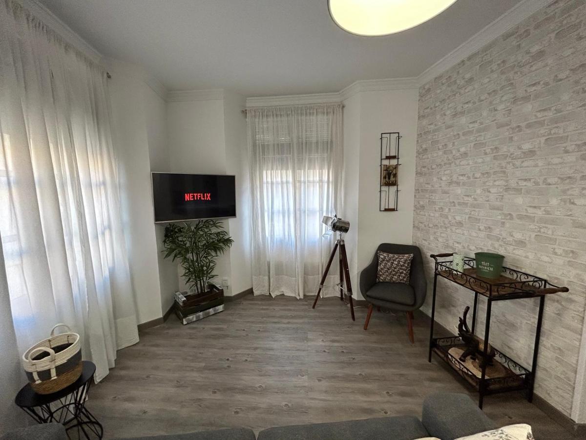 Elegante Apartamento Centro Historico De Малага Экстерьер фото