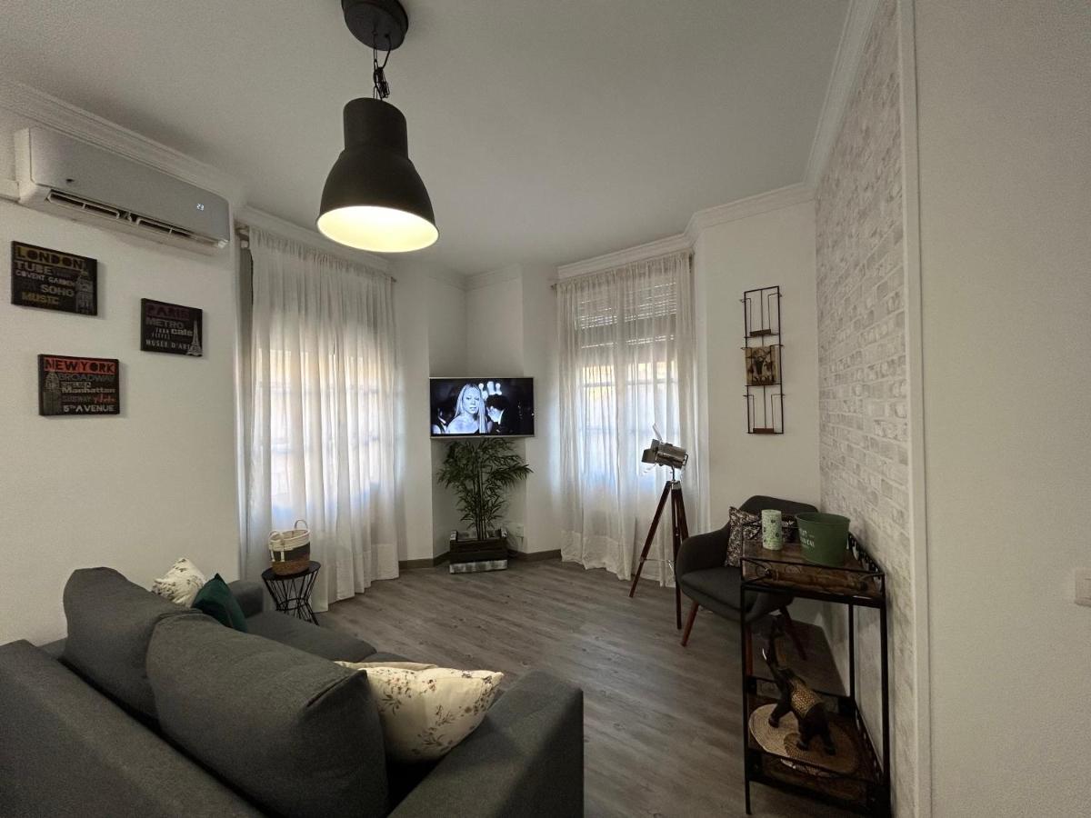 Elegante Apartamento Centro Historico De Малага Экстерьер фото